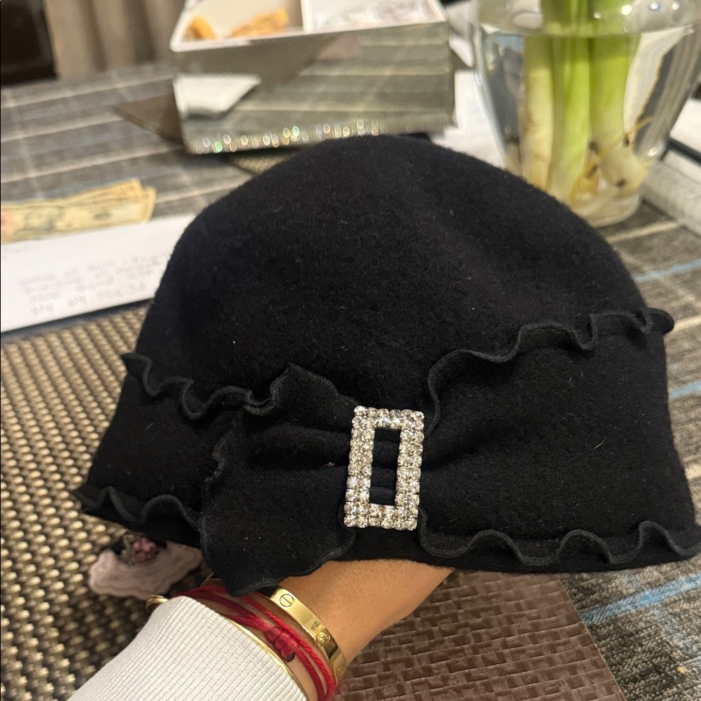 Elegant Black wool  Hat with Rhinestone Buckle